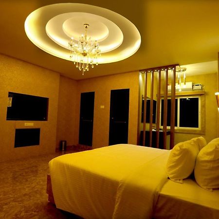 Mehar Inn Hotel กาไรก์กูดี ภายนอก รูปภาพ