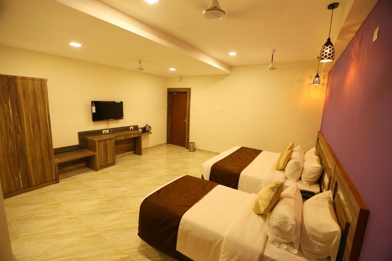 Mehar Inn Hotel กาไรก์กูดี ภายนอก รูปภาพ